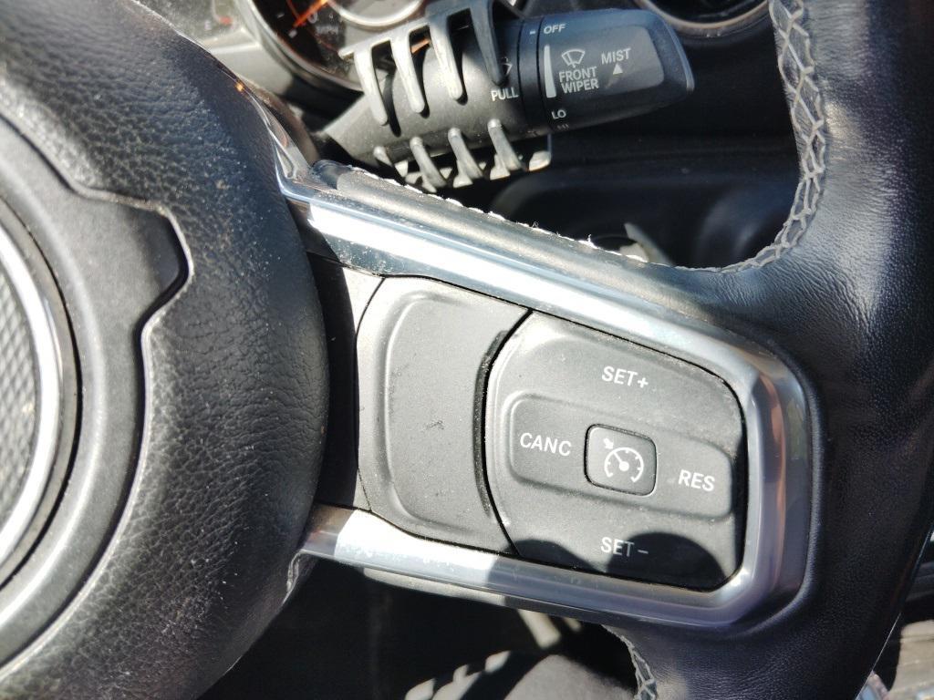 used 2022 Jeep Gladiator car, priced at $32,300
