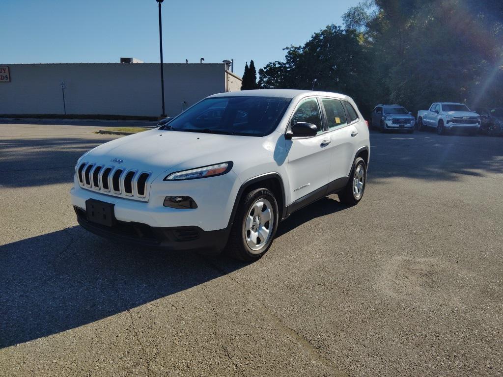 used 2015 Jeep Cherokee car, priced at $8,370