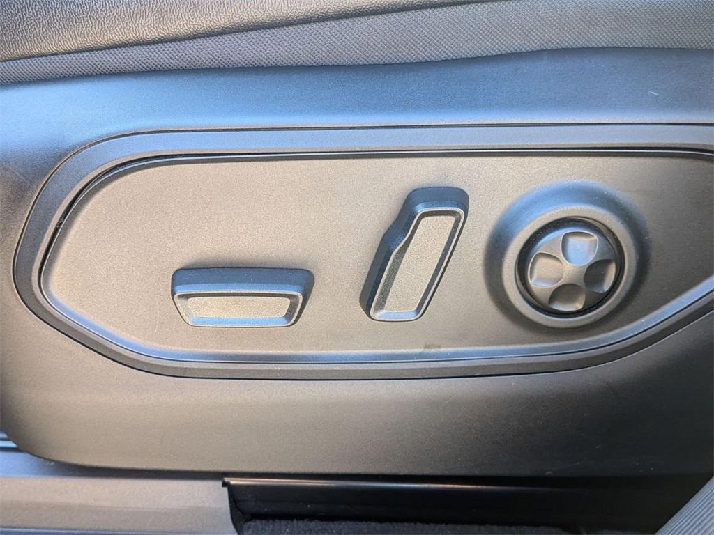 used 2024 Jeep Grand Cherokee car, priced at $34,950