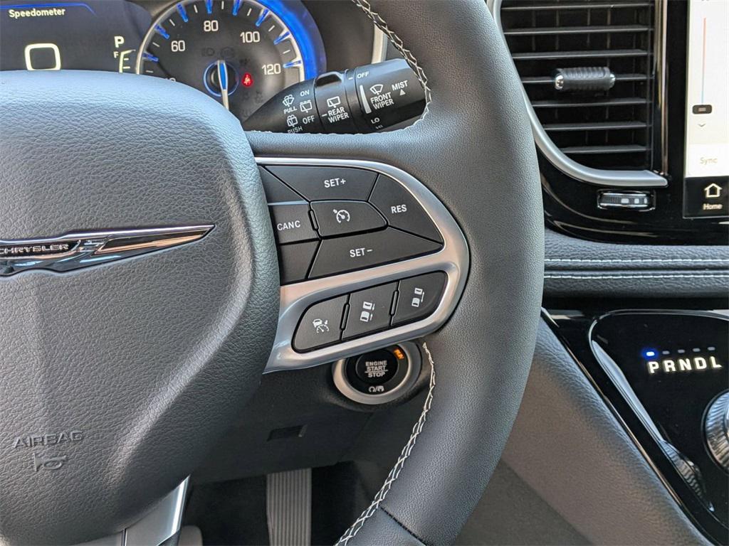 new 2026 Chrysler Pacifica car, priced at $46,731