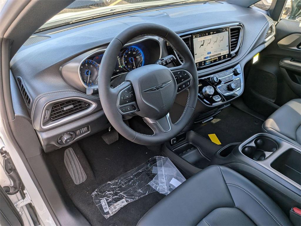 new 2026 Chrysler Pacifica car, priced at $46,731