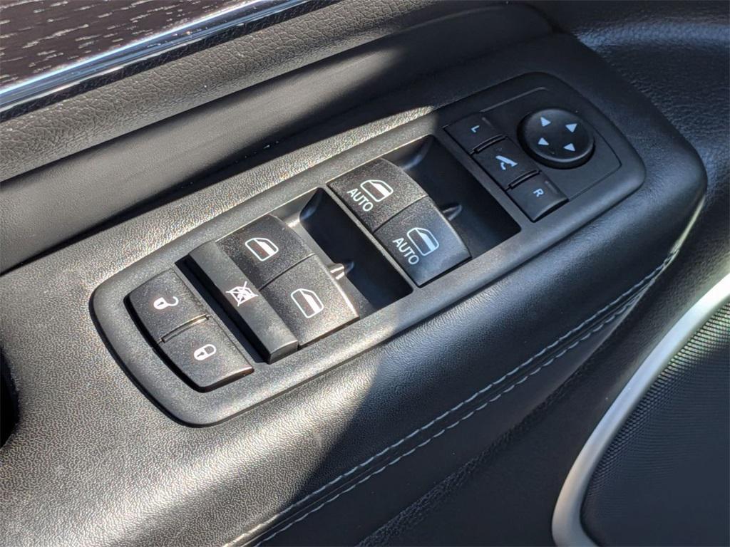 used 2020 Jeep Grand Cherokee car, priced at $27,500