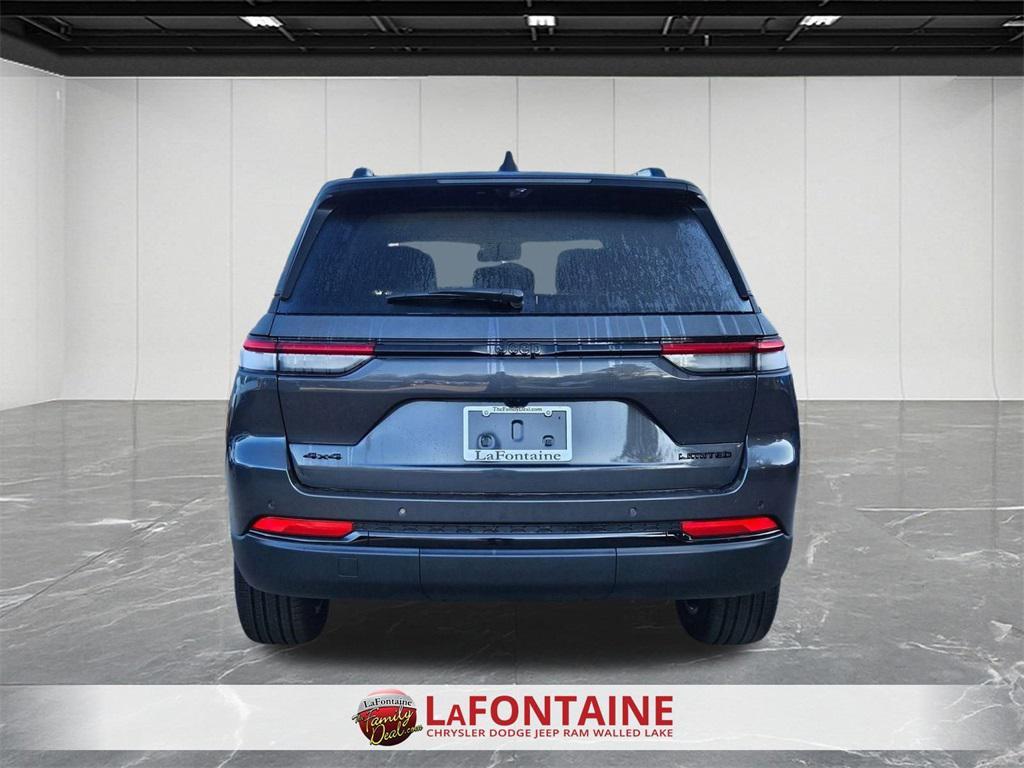 new 2025 Jeep Grand Cherokee car, priced at $46,455
