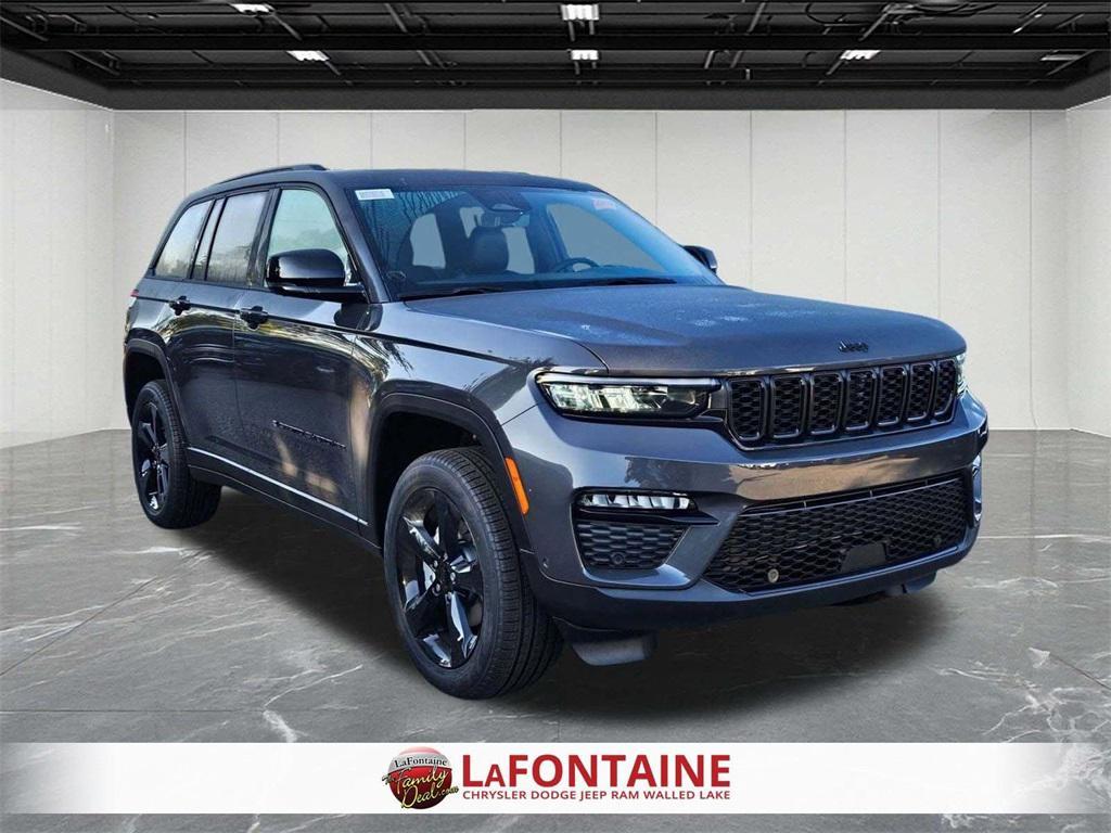 new 2025 Jeep Grand Cherokee car, priced at $46,455