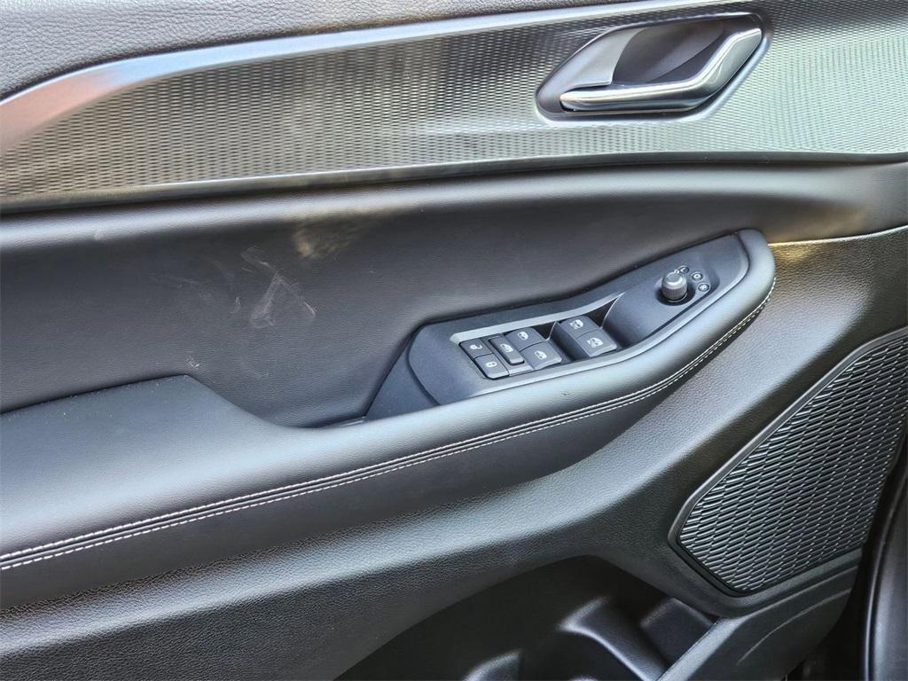 new 2025 Jeep Grand Cherokee car, priced at $41,391