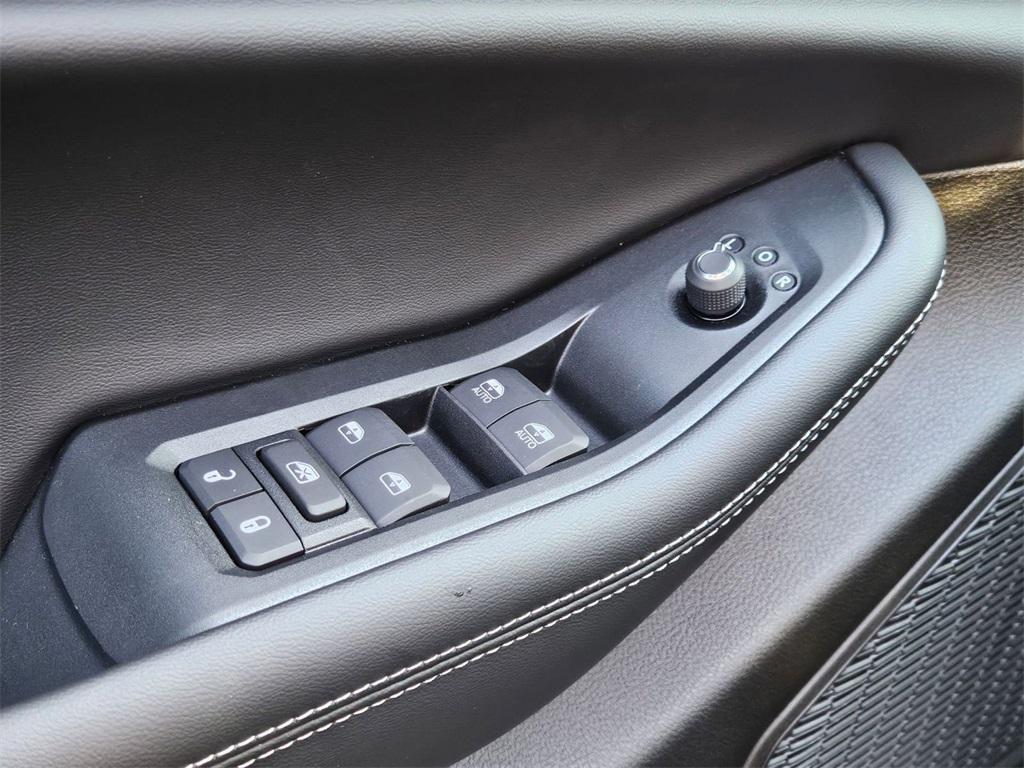 new 2025 Jeep Grand Cherokee car, priced at $41,391