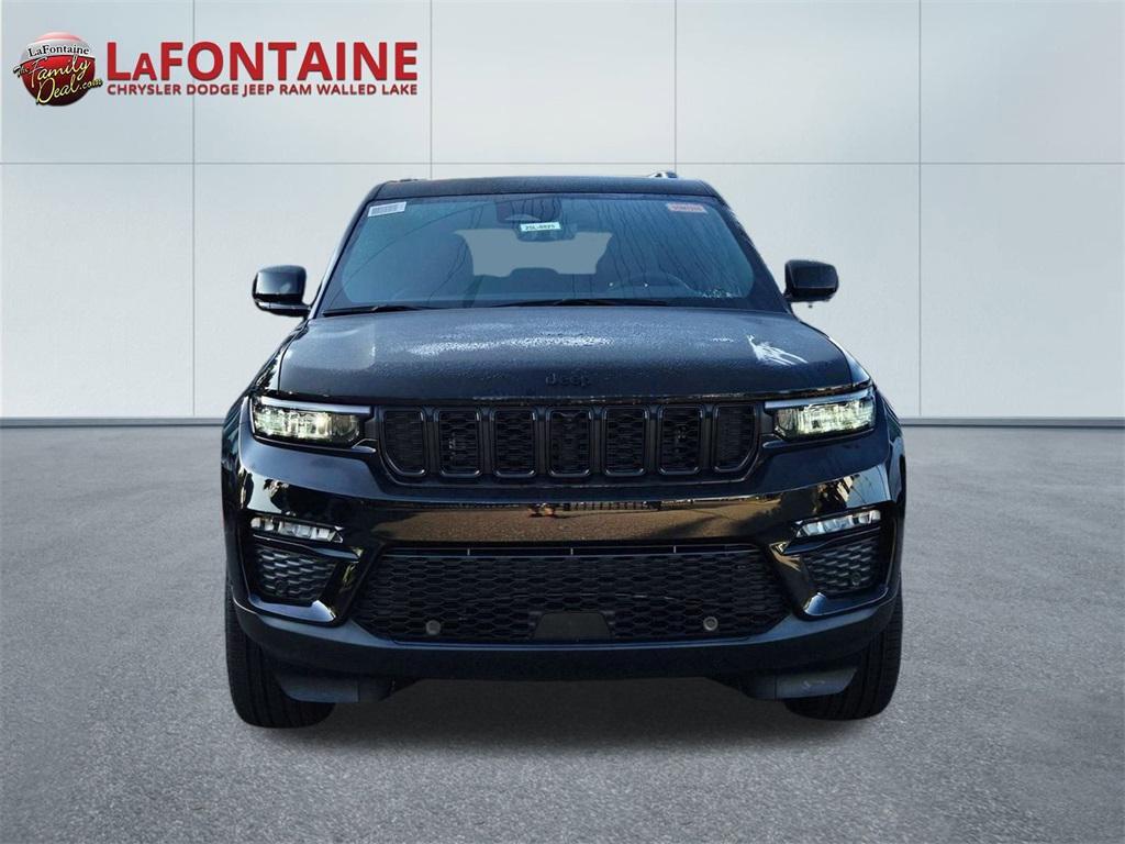 new 2025 Jeep Grand Cherokee car