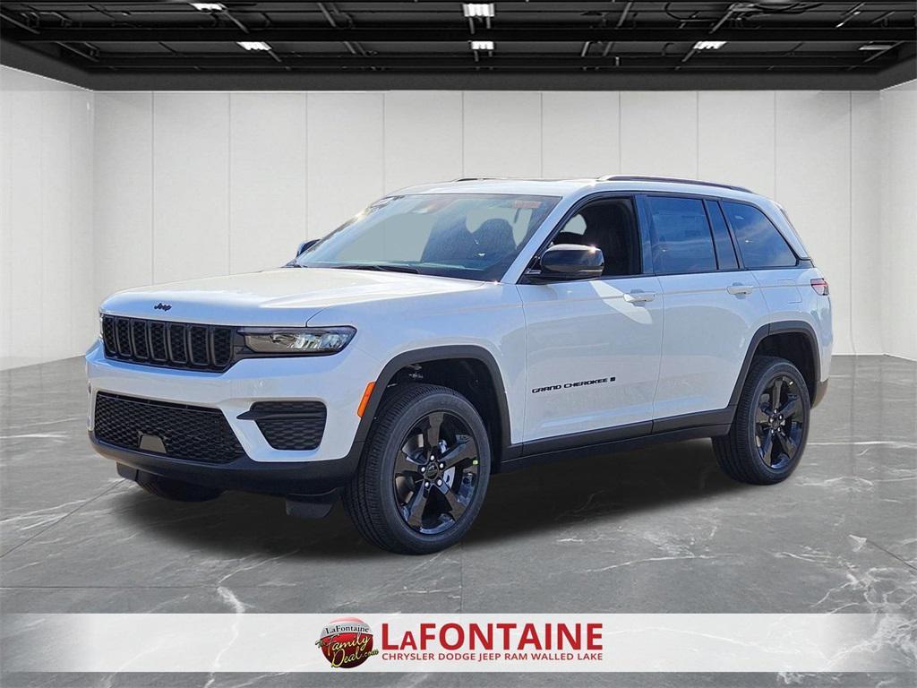 new 2025 Jeep Grand Cherokee car, priced at $42,269