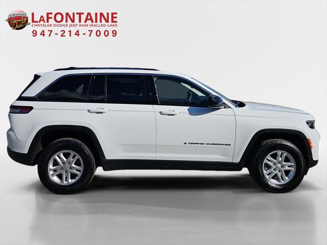 used 2022 Jeep Grand Cherokee car, priced at $32,000