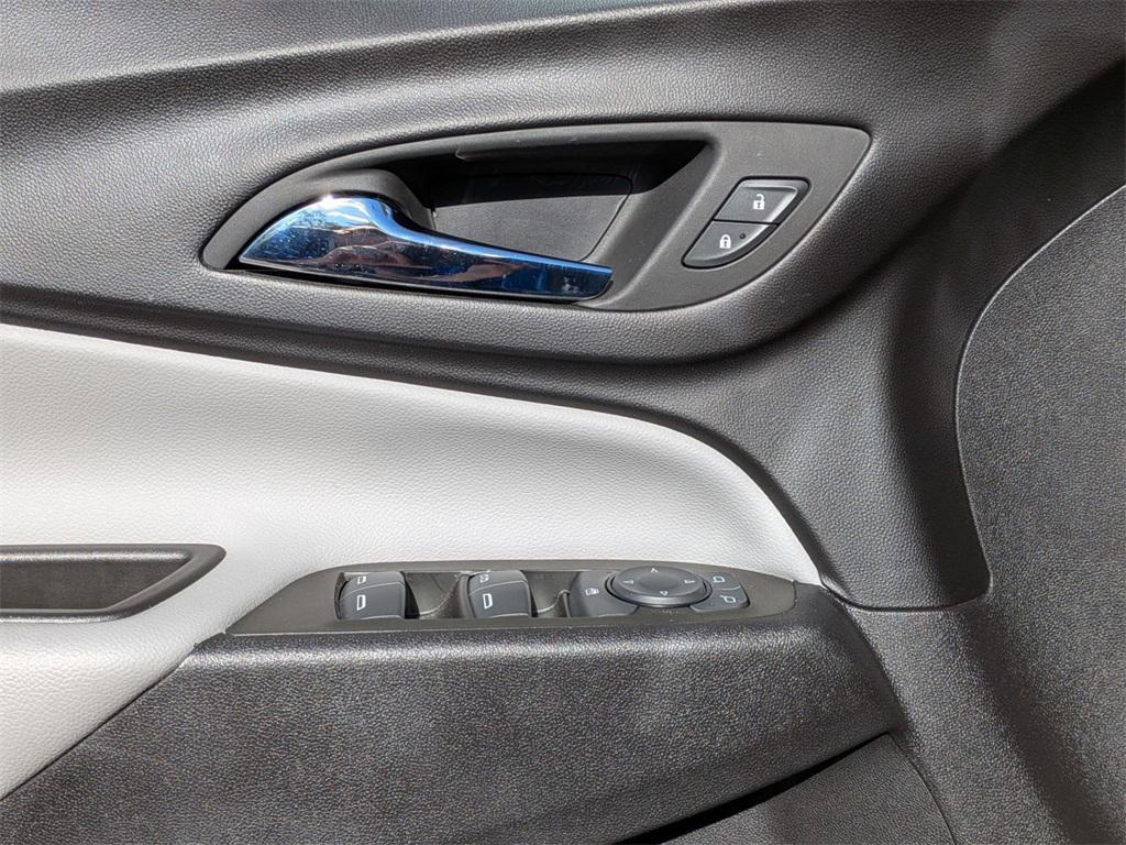 used 2024 Chevrolet Equinox car, priced at $22,900