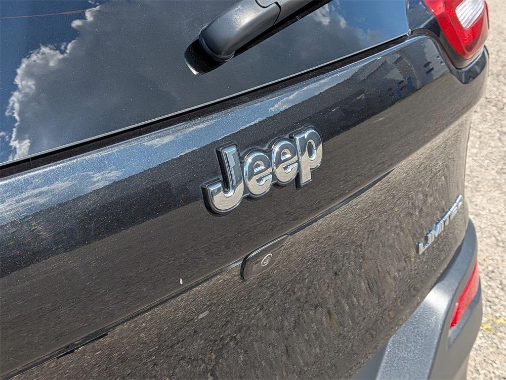 used 2016 Jeep Cherokee car, priced at $15,450