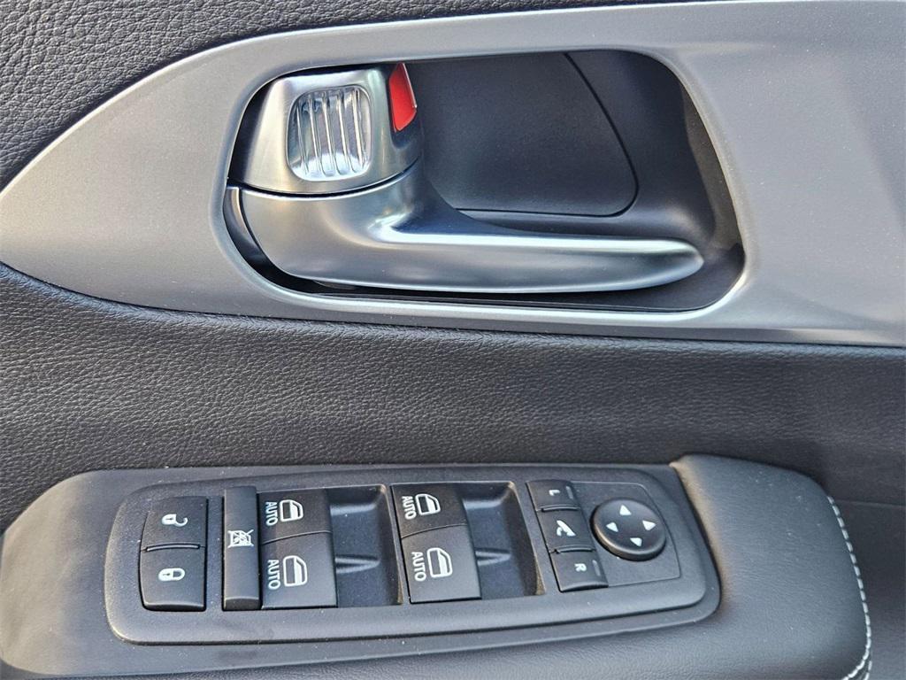 new 2026 Chrysler Pacifica car, priced at $50,793