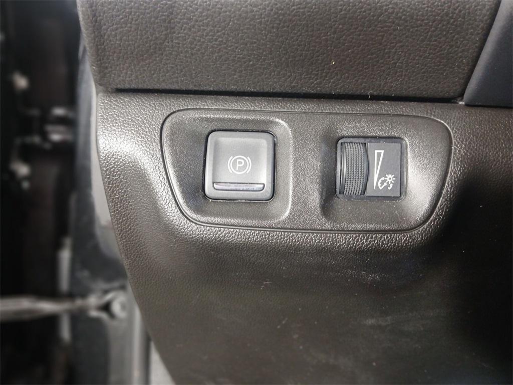 used 2023 GMC Acadia car, priced at $24,900