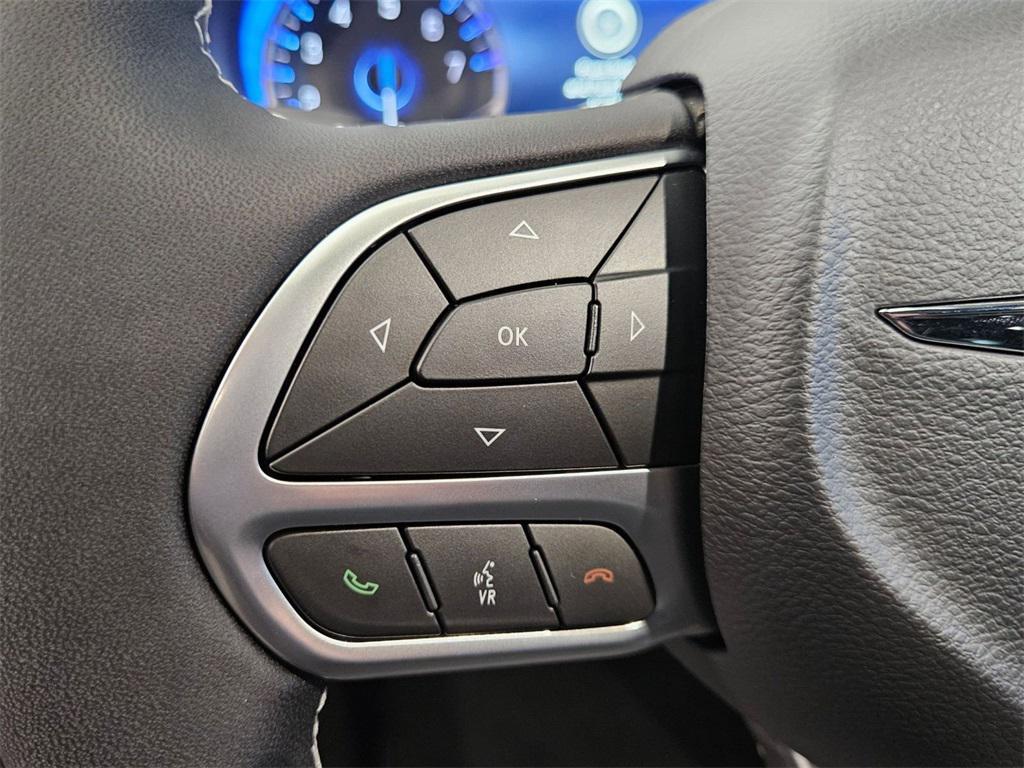 new 2026 Chrysler Pacifica car, priced at $44,743