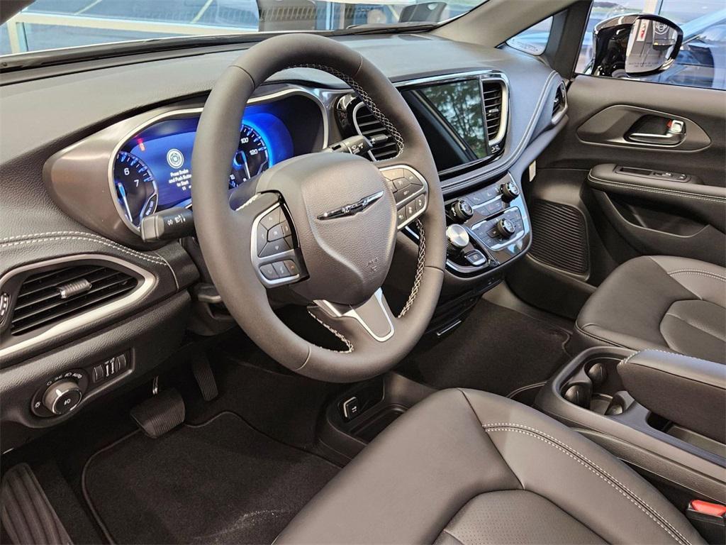 new 2026 Chrysler Pacifica car, priced at $44,743