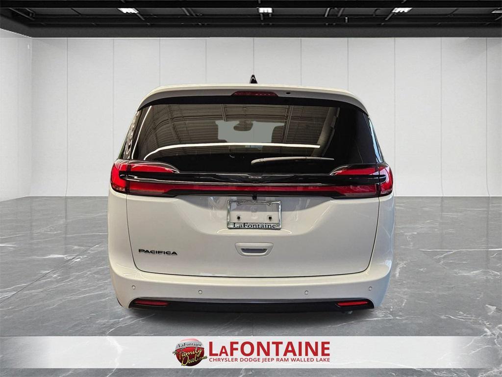 new 2026 Chrysler Pacifica car, priced at $44,743