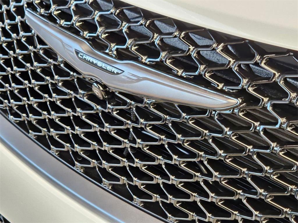 new 2026 Chrysler Pacifica car, priced at $44,743