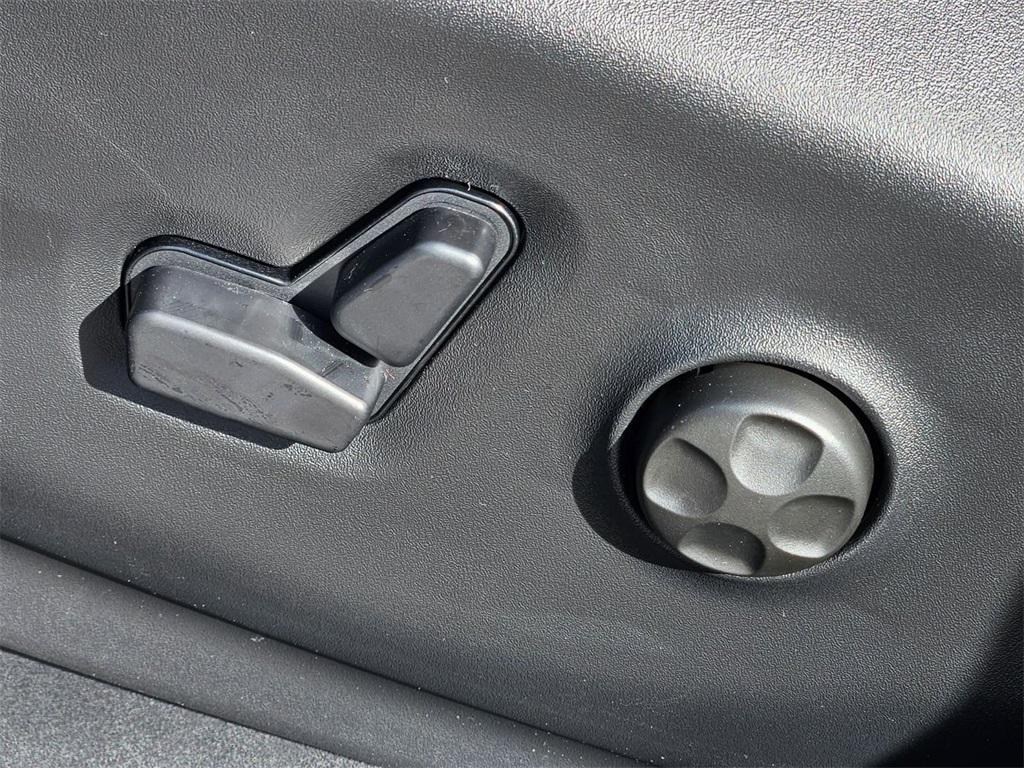 new 2026 Chrysler Pacifica car, priced at $42,182