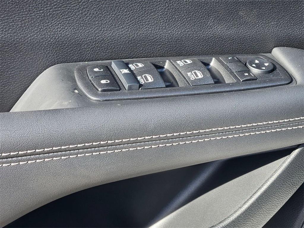 new 2026 Chrysler Pacifica car, priced at $42,182
