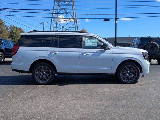 new 2025 Ford Expedition car, priced at $82,868