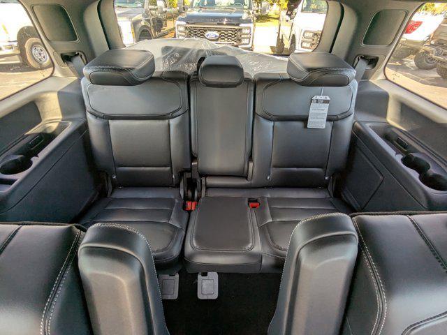 new 2025 Ford Expedition car, priced at $82,868