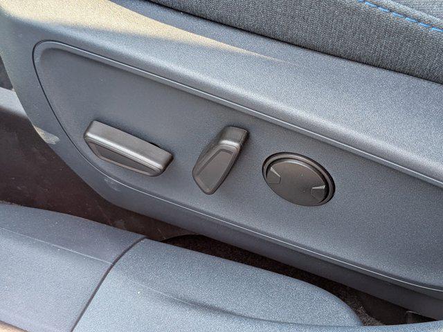 new 2025 Ford Maverick car, priced at $35,001