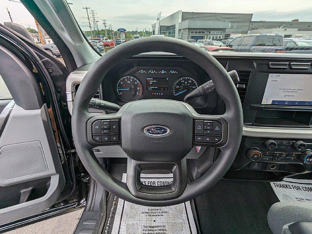 new 2024 Ford F-350 car, priced at $48,437