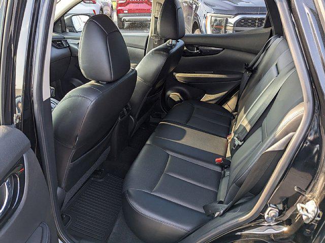 used 2019 Nissan Rogue Sport car, priced at $11,899