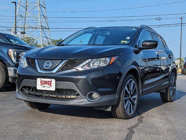 used 2019 Nissan Rogue Sport car, priced at $11,899