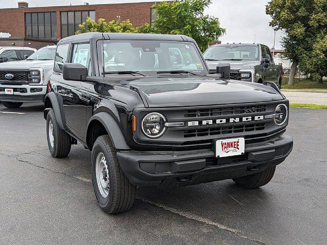 new 2025 Ford Bronco car, priced at $40,785