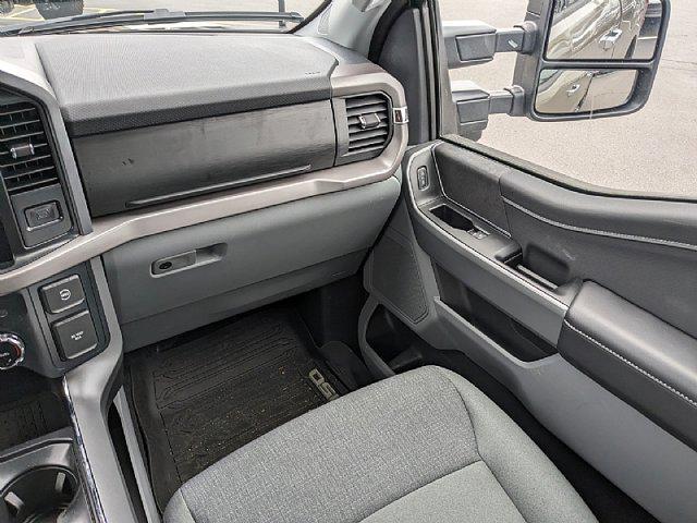 new 2025 Ford F-150 car, priced at $62,580