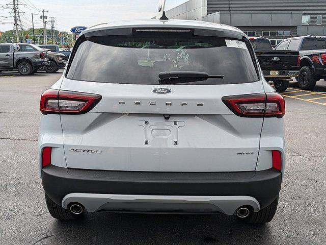 new 2025 Ford Escape car, priced at $29,857