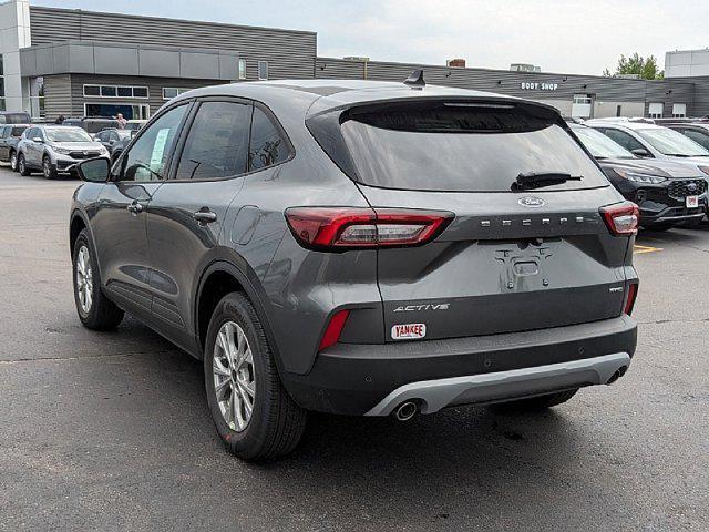 new 2025 Ford Escape car, priced at $30,281