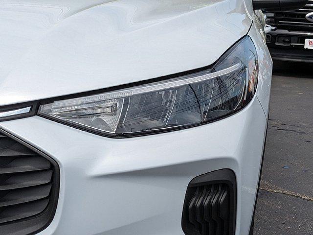 new 2025 Ford Escape car, priced at $33,040