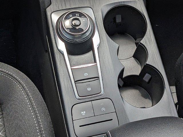 new 2025 Ford Escape car, priced at $33,040