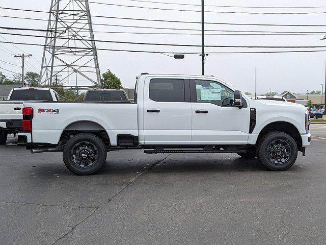 new 2025 Ford F-250 car, priced at $57,691