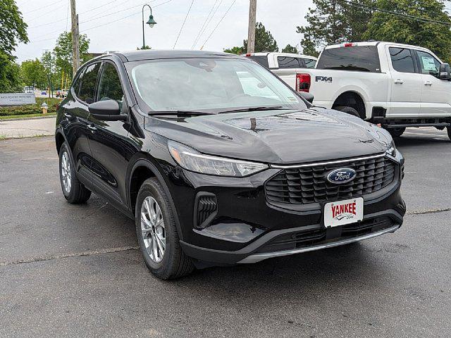 new 2025 Ford Escape car, priced at $29,857