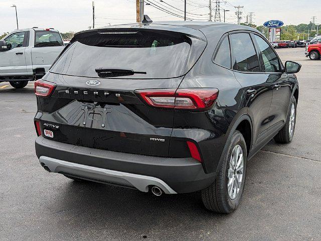 new 2025 Ford Escape car, priced at $29,857