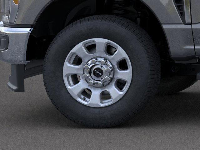 new 2025 Ford F-350 car, priced at $55,720