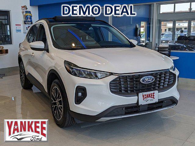 new 2025 Ford Escape PHEV car, priced at $41,640