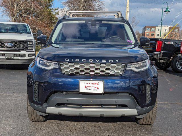 used 2022 Land Rover Discovery car, priced at $37,597