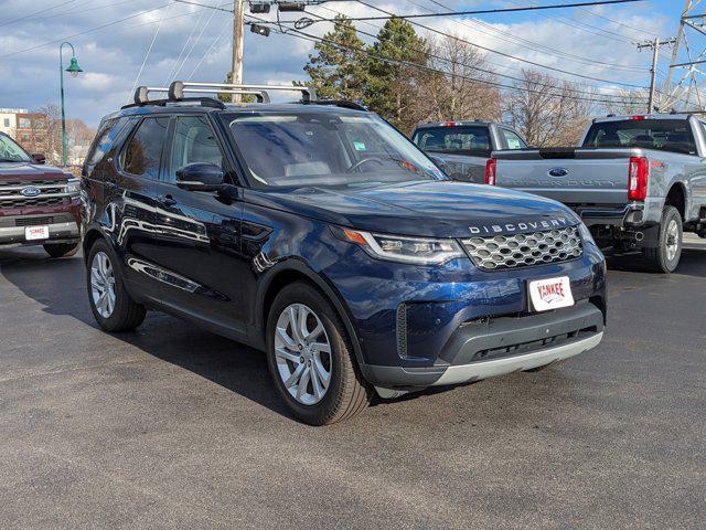 used 2022 Land Rover Discovery car, priced at $37,597