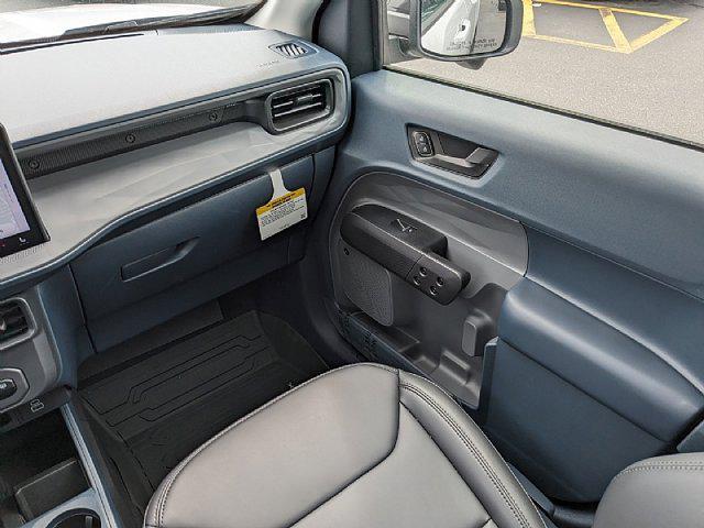 new 2025 Ford Maverick car, priced at $37,907