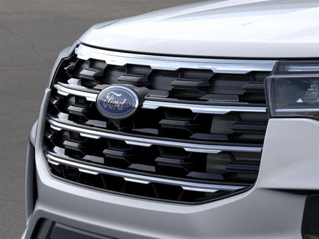 used 2025 Ford Explorer car, priced at $44,886