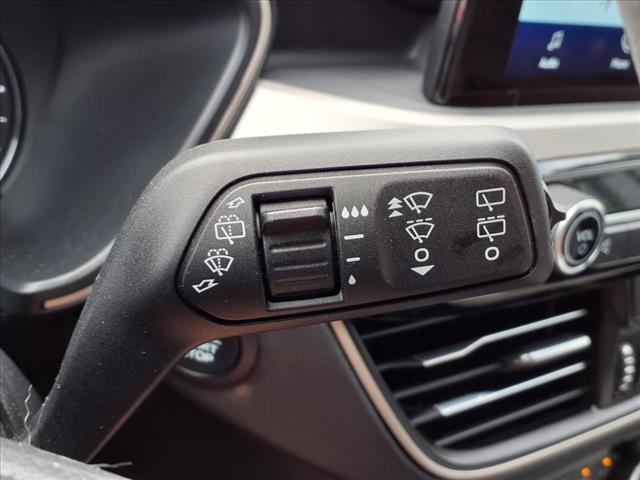 used 2022 Ford Escape car, priced at $23,995