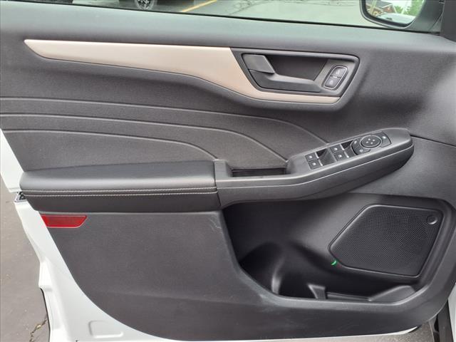 used 2022 Ford Escape car, priced at $24,900