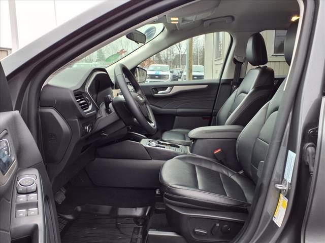 used 2022 Ford Escape car, priced at $21,995