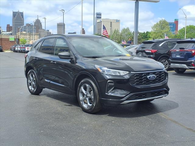 used 2023 Ford Escape car, priced at $23,595
