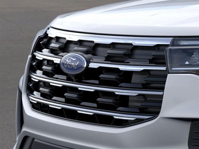 used 2025 Ford Explorer car, priced at $40,348