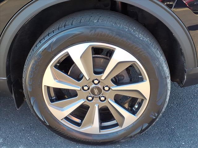 used 2023 Ford Escape car, priced at $28,995